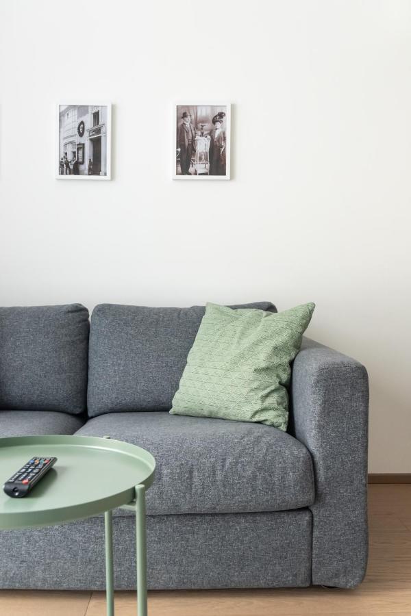 Quiet And Cozy Apartment Next To Mariahilfer Strasse And Naschmarkt With Ac, Minimum 30 Nights Виена Екстериор снимка
