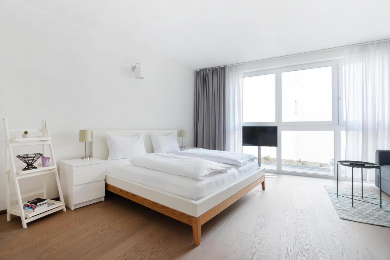Quiet And Cozy Apartment Next To Mariahilfer Strasse And Naschmarkt With Ac, Minimum 30 Nights Виена Екстериор снимка