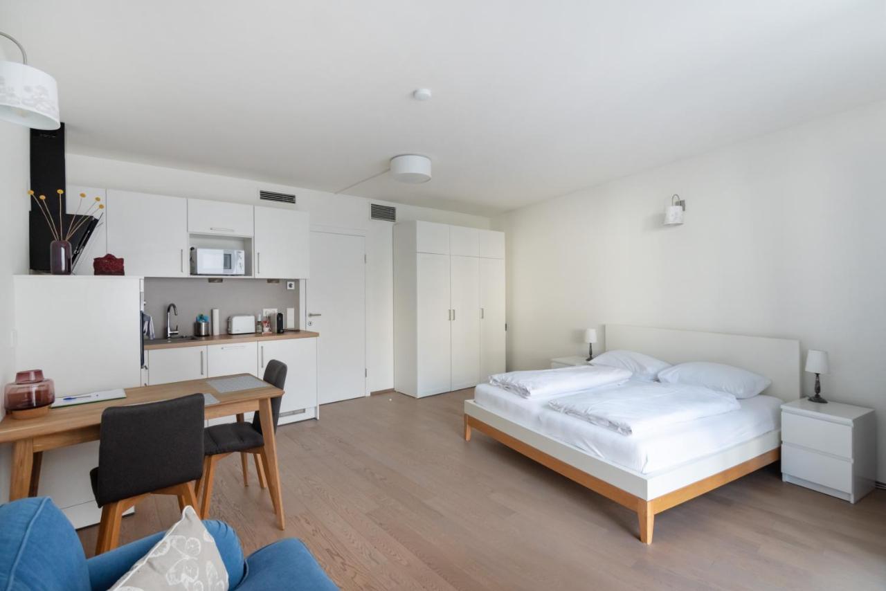 Quiet And Cozy Apartment Next To Mariahilfer Strasse And Naschmarkt With Ac, Minimum 30 Nights Виена Екстериор снимка